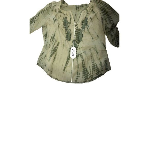 (5 for $25) Sage green 3/4 length sleeve tie-dye top size medium - Picture 7 of 7